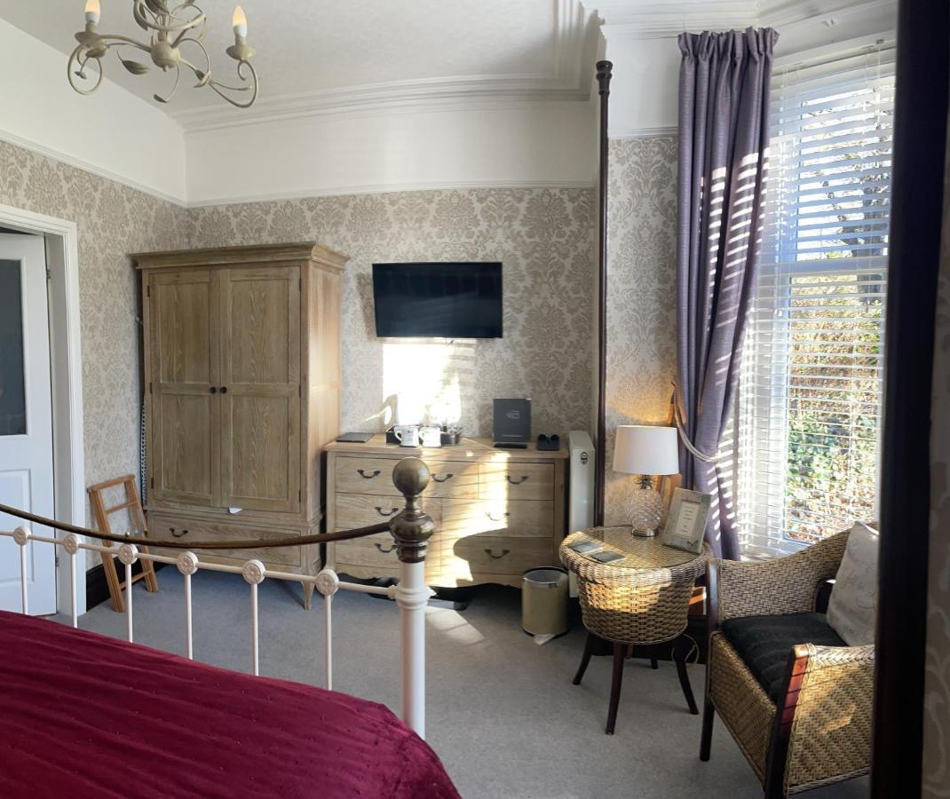 Glenville House - Adults Only - Incl Free Off-Site Health Club With Swimming Pool, Hot Tub, Sauna & Steam Room Боунес-он-Уиндермер Экстерьер фото